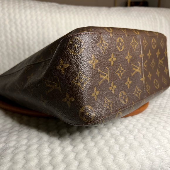 Louis Vuitton looping GM. - Picture 8 of 15